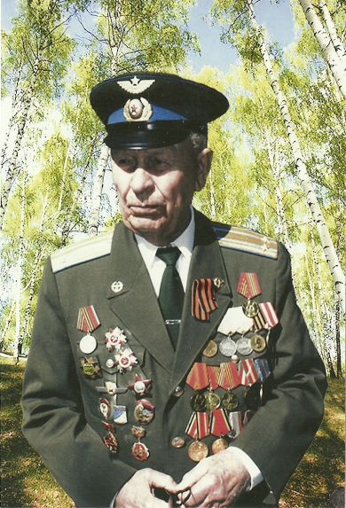 Толочек Николай Иванович, г. Вольск, Саратовская область, авиатехник, участник Курской битвы